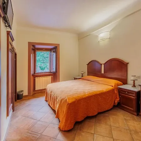 Miramonti 3* Comano (Tuscany)